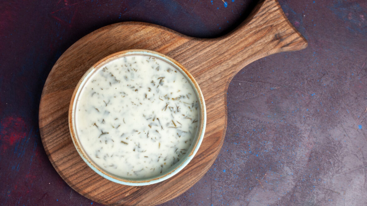 Les bienfaits pour la santé des ingrédients de la sauce gribiche
